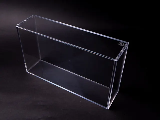Akrylový ochranný box Acrylium – Ultra Premium Collection Terapagos ex